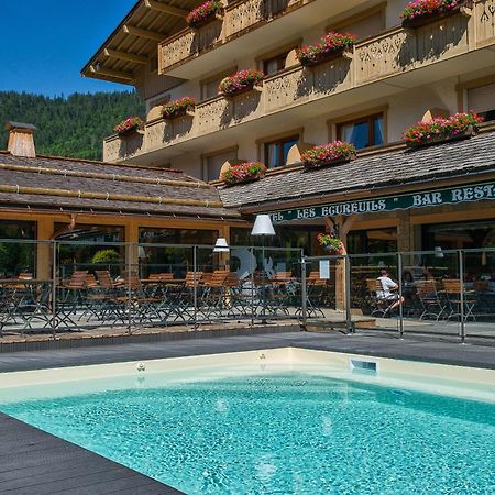 Hotel-Chalet Les Ecureuils Restaurant, Piscine, Garage Le Grand-Bornand Exterior photo